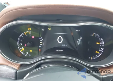 2019 Jeep Grand Cherokee Summit 4X4 из США, поврежденный, VIN 1C4RJFJT7KC697104